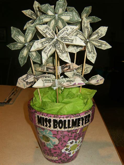 how to make dollar tree flowers.